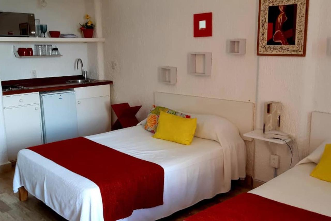 Ocean Front Suite, Balcony, Kitchen. Cancún Kültér fotó
